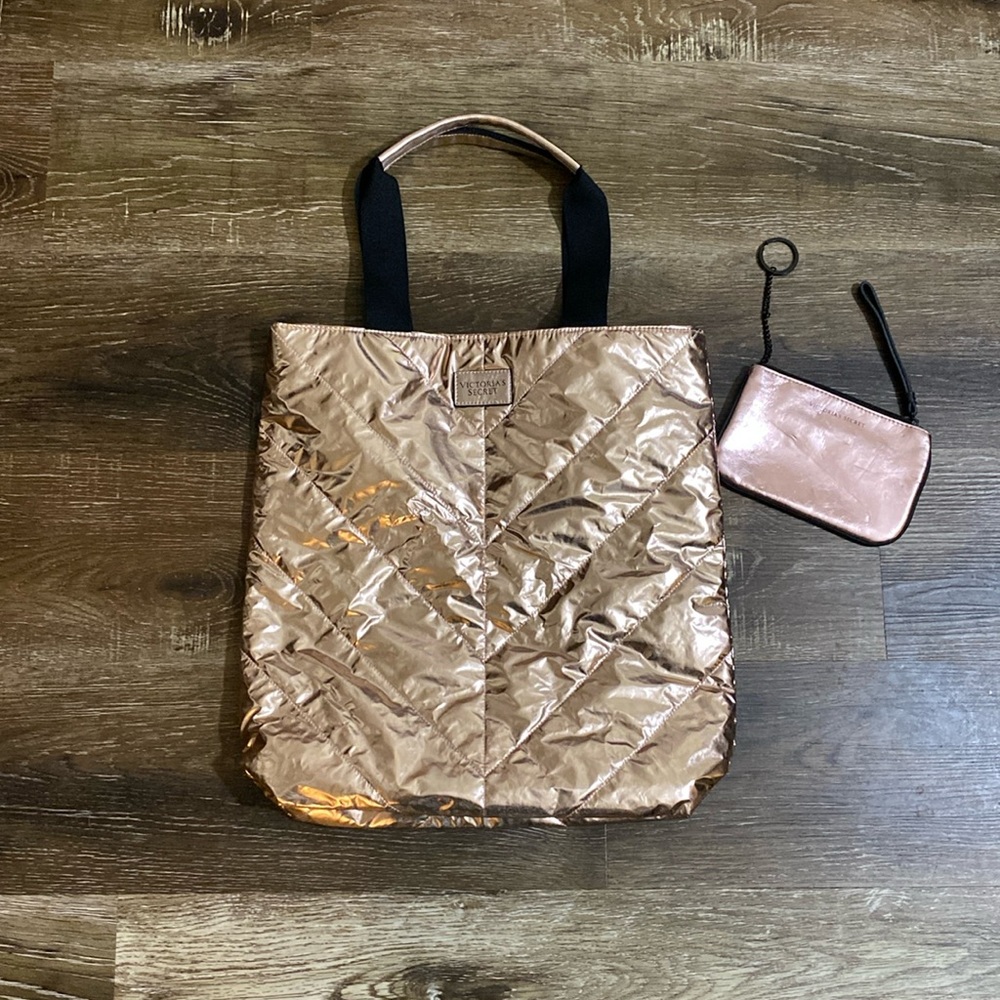 NWOT Victoria’s Secret Wristlet & Bag